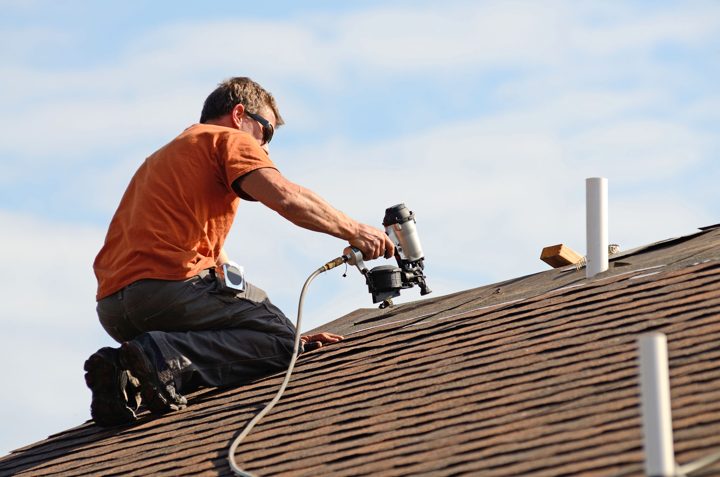 Don’t Miss These Signs that You Need Lake Zurich Roofing Replacement