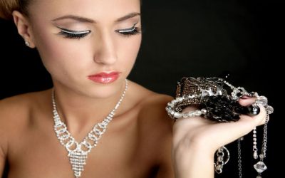 Express Yourself with Jewelry Near Me: A Blend of Classic and Contemporary